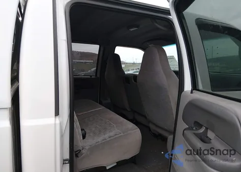 2000 Ford F-250 Lariat/Xl/Xlt из США, поврежденный, VIN 1FTNW21FXYED37468